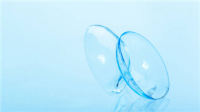 透過AI自動光學檢測,找出隱形眼鏡的透明瑕疵!